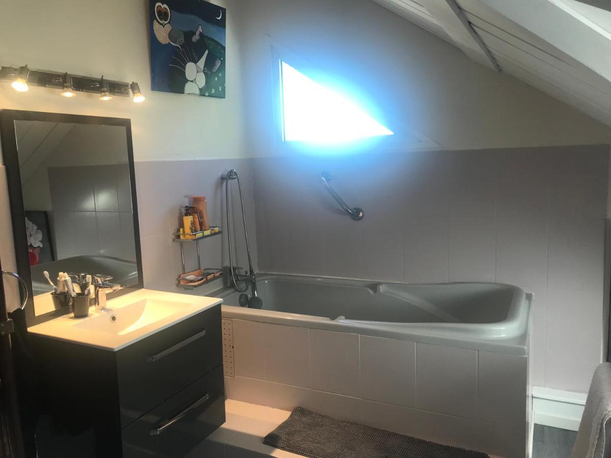 St Leu -Villa d'artiste, superbe vue mer, piscine chauffée Saint-Leu Extérieur photo